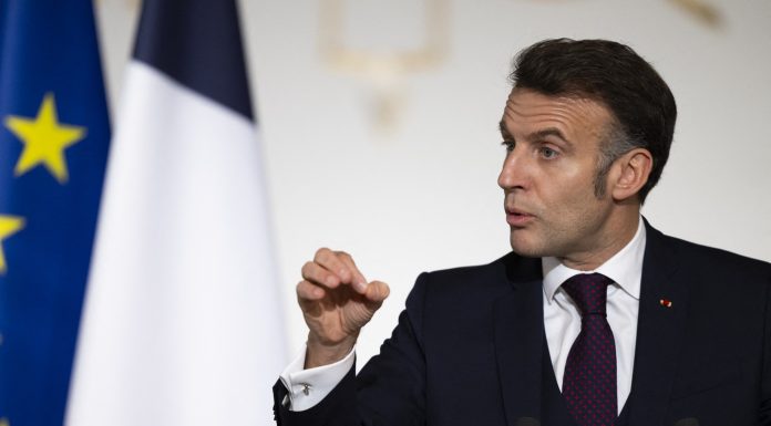 Macron anunţă o „remobilizare a G7, extrem de importantă” în favoarea Ucrainei şi o creștere a presiunii împotriva Rusiei
