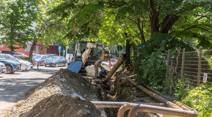 Ciucu, vizită pe un șantier de înlocuire a țevilor de căldură, pe Calea Văcărești: lucrările sunt întârziate, riscăm să pierdem bani