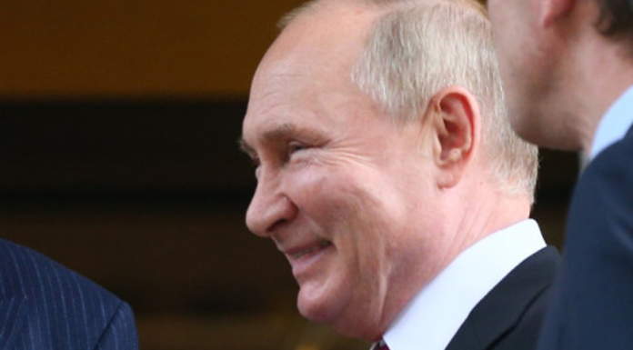 Un editor de la Rossia-1 dezvăluie: Televiziunea de stat a primit ordin să-i prezinte lui Putin o „realitate cosmetizată” a Rusiei