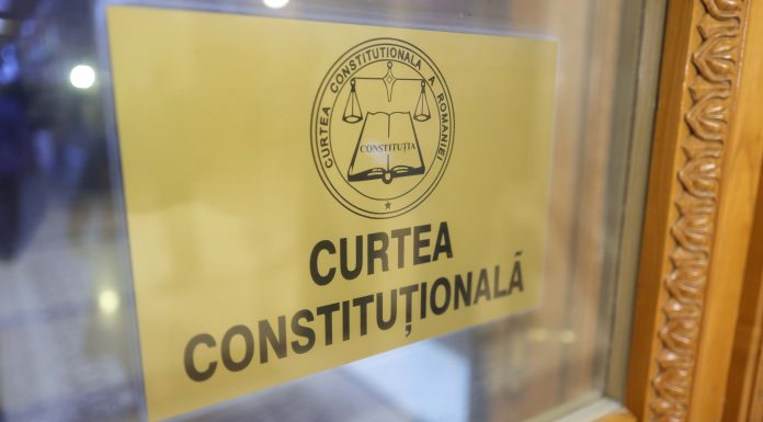 CCR a amânat decizia pe sesizarea lui Grindeanu privind un conflict între Guvern și Parlament, după adoptarea OUG pentru programul SAFE