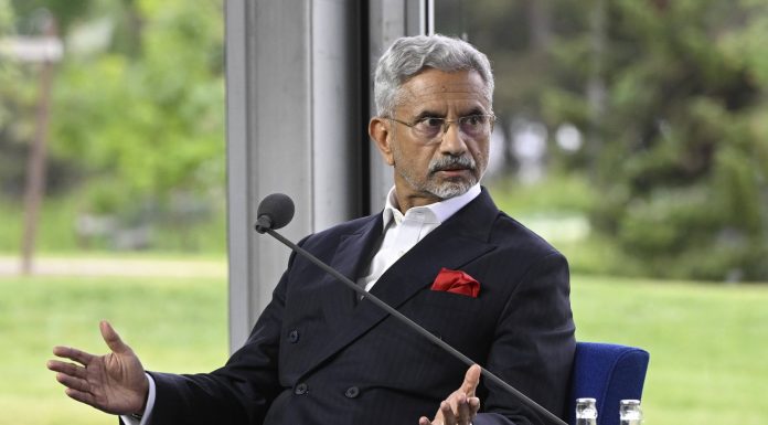 India a cumpărat petrol rusesc aflat sub sancțiuni, la solicitarea SUA, pentru „stabilizarea pieței mondiale”, dezvăluie un ministru