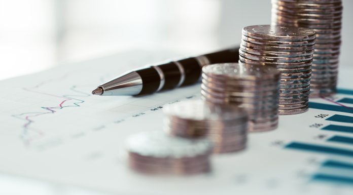Comisia Europeană cere României reforme fiscale, creșterea colectării taxelor și reducerea deficitului bugetar