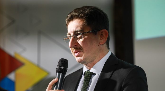 Zece mari bănci au fost amendate cu 710 milioane de euro, pentru manipularea ROBOR, anunță Consiliul Concurenței