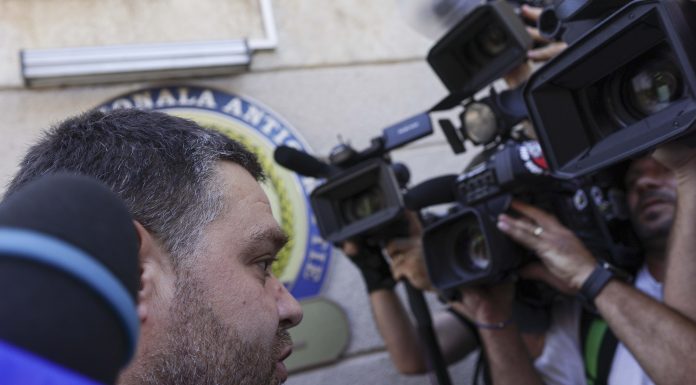 PSD cere PNL să îi retragă „imediat” sprijinul politic lui Ciucu, iar primarului Capitalei să-și dea demisia de la Primărie