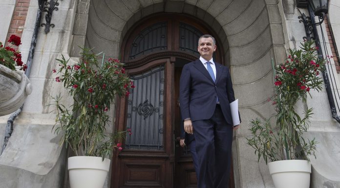 Tomac, interviu în Politico. Premierul desemnat va continua moștenirea lui Bolojan: „Vom continua să restructurăm partea de cheltuieli”