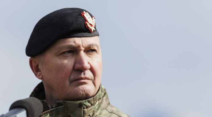 Șeful Armatei Române, generalul Gheroghiță Vlad, este audiat la DNA într-un dosar de corupție