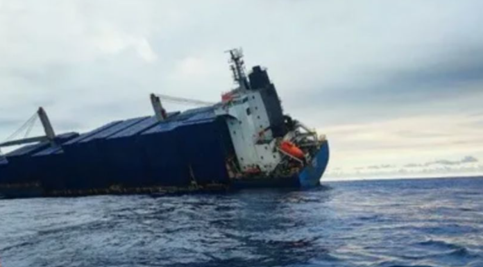 Cinci azeri au fost ucişi în atacuri cu drone asupra a două nave în Marea Azov. Rusia dă vina pe Ucraina