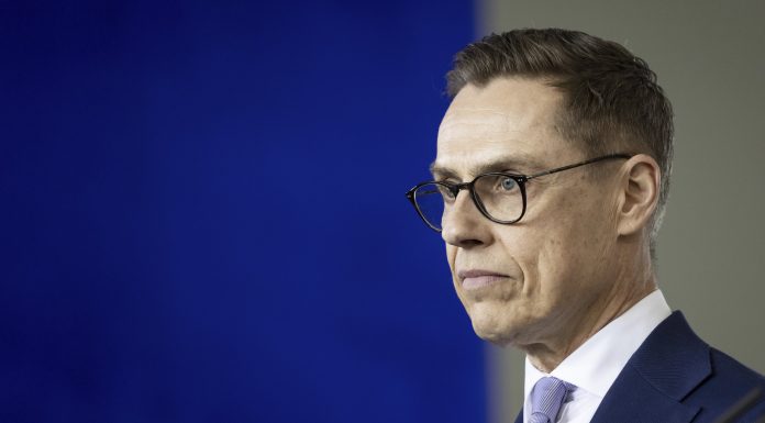 Polonia ar trebui să fie printre țările care să conducă negocierile de pace dintre Ucraina și Rusia, afirmă președintele Finlandei