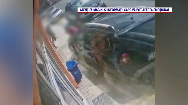 Fata de 12 ani lovită de o mașinpă pe trotuar a murit. Șoferul ar fi adormit la volan