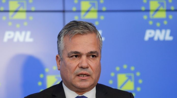 Cine este Adrian Veștea, desemnat premier de Nicușor Dan. Provocările cărora le va face față