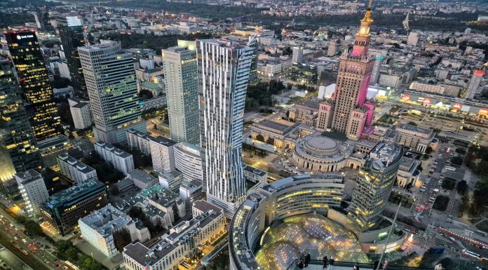 Polonia este pe cale să iasă din programul de împrumuturi al Băncii Mondiale datorită progresului economic