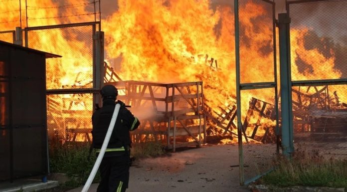 UPDATE – Atac rusesc masiv în Ucraina: Bilanţul deceselor a ajuns la 17. Moscova a folosit cel mai mare număr de rachete Zircon. Zelenski: Rachetele SUA de apărare antiaeriană sunt absolut necesare