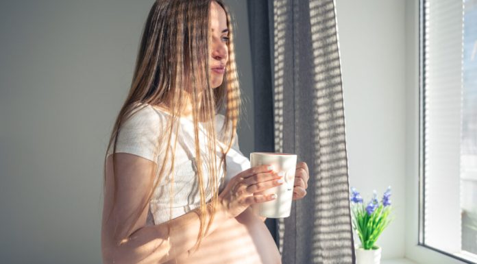 Valurile de căldură cresc riscul de nașteri premature în Europa, arată un studiu