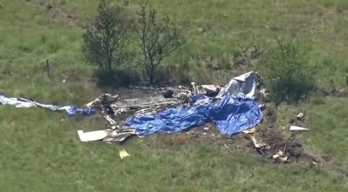 UPDATE. Accident aviatic devastator în SUA: 12 morți după prăbușirea unei aeronave cu parașutiști