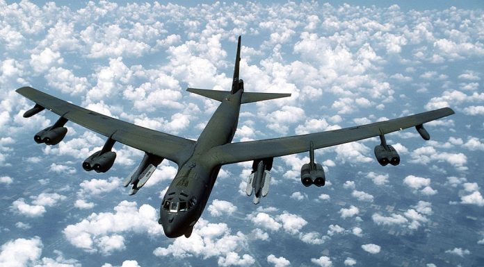 S-a prăbușit un bombardier american. Opt militari au murit. „Nicio şansă de supravieţuire”