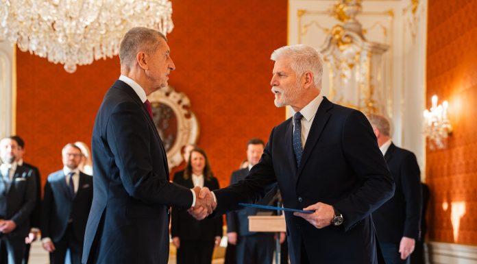 Guvernul ceh îi interzice preşedintelui Petr Pavel, fost comandant NATO, să participe la summitul alianţei de la Ankara