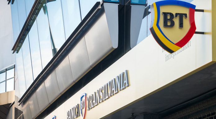 10 BĂNCI AMENDATE DE CONSILIUL CONCURENŢEI – BT, sancţionată cu 960 milioane lei de Consiliul Concurenţei: BT aşteaptă comunicarea oficială scrisă a deciziei de sancţionare, pentru a începe procedura de contestare la Curtea de Apel Bucureşti