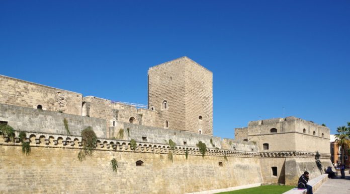 Patru agenți de turism au fost întrebați care este cea mai bună destinație de vacanță din Europa. Au indicat aceleași trei locuri
