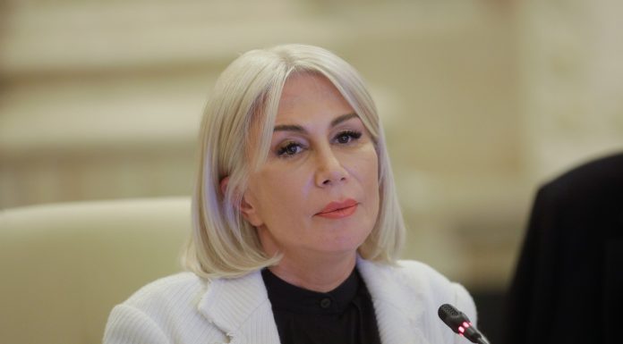 Raluca Turcan: „Nu există conflict în PNL, ci un proces de separare a apelor”. Ce spune deputata despre Guvern Veștea