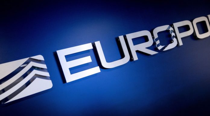 Operaţiune Europol vizând streamingul ilegal. Au fost destructurate nouă rețele care ofereau acces ilegal la canale de film sau sport
