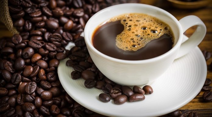 Marile companii din industria cafelei nu sunt pregătite pentru noile reguli europene privind veniturile decente ale fermierilor