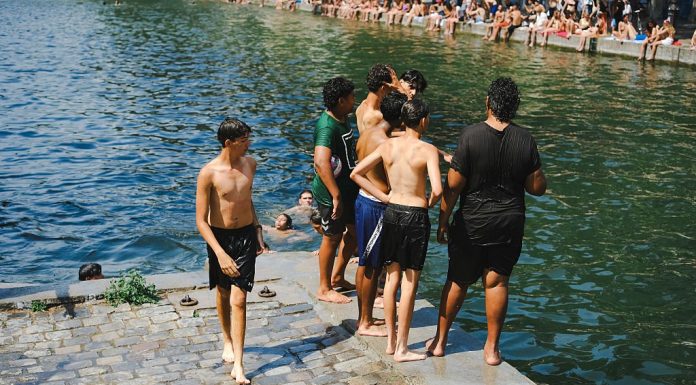 Aproximativ 20 de oameni au murit prin înec în timpul caniculei, în Franţa, a anunţat ministrul Marina Ferrari