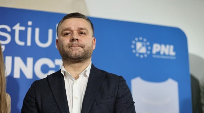 „Nu ne luați de proști”: Ciucu acuză că Guvernul Tomac ascunde miniștri controlați de PSD