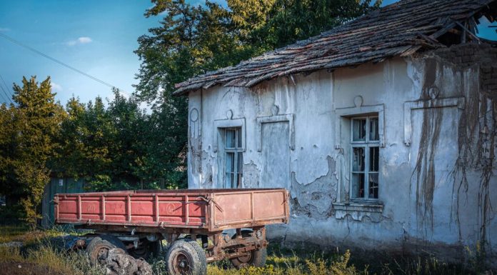 Localitatea fantomă. O fostă comunitate înfloritoare a fost abandonată în urma unui accident aviatic