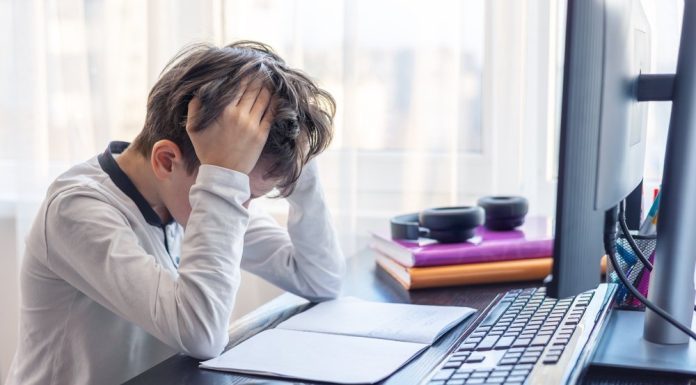 Se schimbă legea privind combaterea exploatării sexuale online a copiilor. Sunt incriminate explicit faptele de ”grooming”