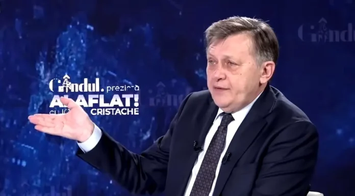 Crin Antonescu. Investirea Guvernului Eugen Tomac ar fi o „glumă politică proastă”.