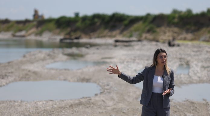 Ministerul Mediului vrea să oprească „mafia balastierelor”: Noi sancțiuni pentru exploatările ilegale și iazurile „fantomă”