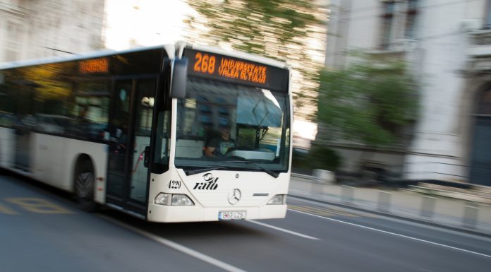 Vreți în stații STB panouri digitale ca în țările dezvoltate? Mai aveți de așteptat. STB amână montarea, licitația a fost anulată