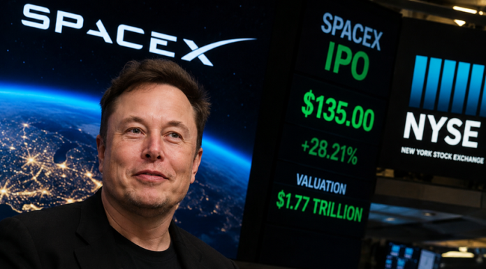 Elon Musk devine primul trilionar din lume după listarea record a SpaceX