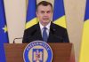 AFP scrie că, după răsturnarea guvernului proeuropean din România, a fost desemnat premier un eurodeputat liberal, Eugen Tomac, care promite un Guvern ”tehnic”