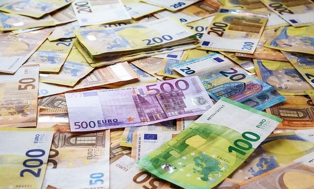 Agenţia pentru Finanţarea Investiţiilor Rurale: Comisia Europeană a rambursat României peste 1,1 miliarde de euro pentru investiţii în sectorul agroindustrial