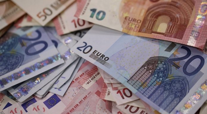 Germania ar putea majora vârsta de pensionare la 70 de ani şi crea un fond public de pensii după modelul Suediei