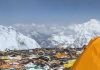 O avalanșă l-a salvat pe Everest: ghidul nepalez crezut mort a povestit cum a supraviețuit șase zile pe munte