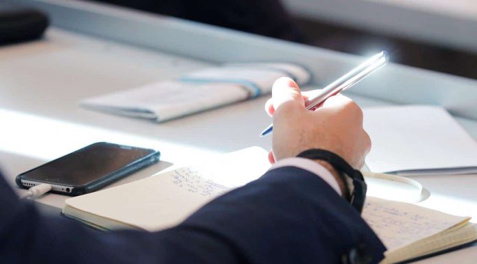 Evaluarea Națională 2026. Proba la Limba și literatura română începe luni, 22 iunie. Tot ce trebuie să știe elevii despre programul examenului