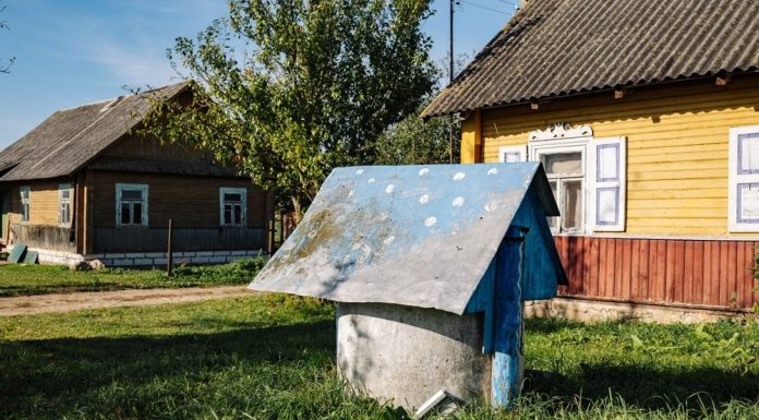 Alertă într-un județ. Apa din toate fântânile verificate anul acesta în mediul rural este improprie consumului