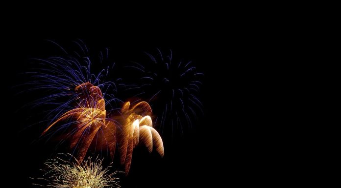 VIDEO Explozie la o fabrică de artificii și blocuri avariate, în Malta