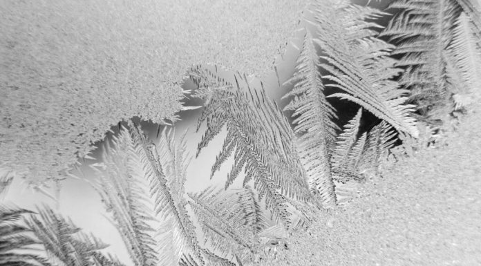 Oamenii de știință fac progrese în înțelegerea modului în care se formează gheața