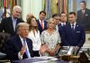 Acordul SUA-Iran, sub semnul întrebării după atacul din Beirut. Trump cere Israelului și Iranului „să nu strice totul”