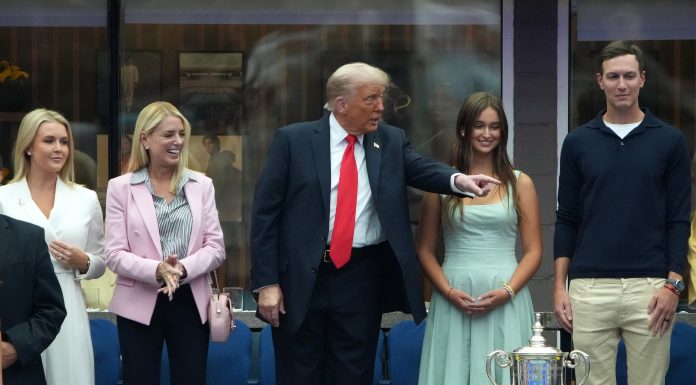 Bruxelles-ul avertizează Albania: Proiectele imobiliare asociate ginerelui lui Donald Trump pot bloca aderarea la UE