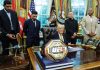 Trump își sărbătorește ziua de naștere cu o gală MMA organizată pe peluza Casei Albe. Președintele SUA împlinește 80 de ani