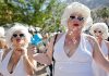 Record mondial la omagierea actriței Marilyn Monroe. Sute de femei și bărbați, costumeți în stilul vedetei | GALERIE FOTO