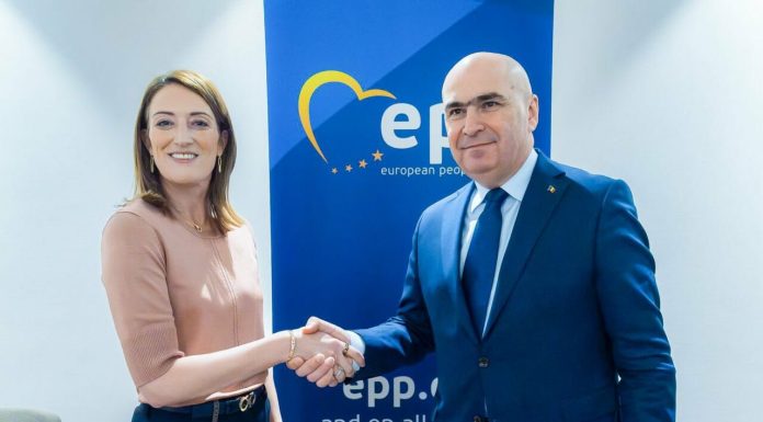 Șefa Parlamentului European, mesaj de susținere pentru Ilie Bolojan. Ce a transmis Roberta Metsola după discuția cu premierul demis