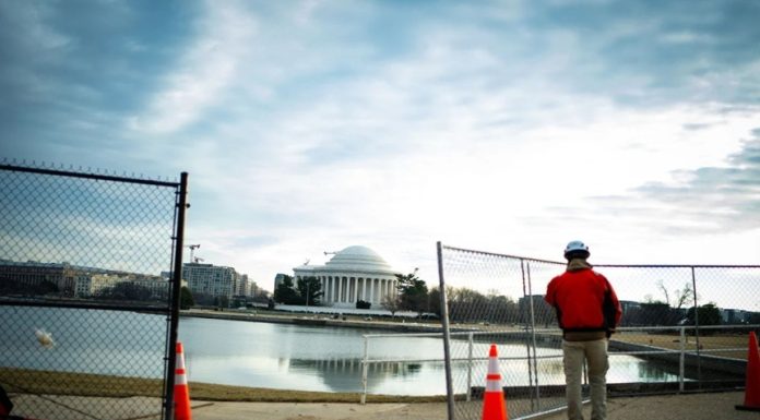 Grădina Eroilor lui Trump de la Washington, vizată într-o plângere în justiţie de asociaţii de apărarea patrimoniului