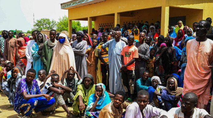 Armata nigeriană a eliberat 360 oameni răpiți de Boko Haram