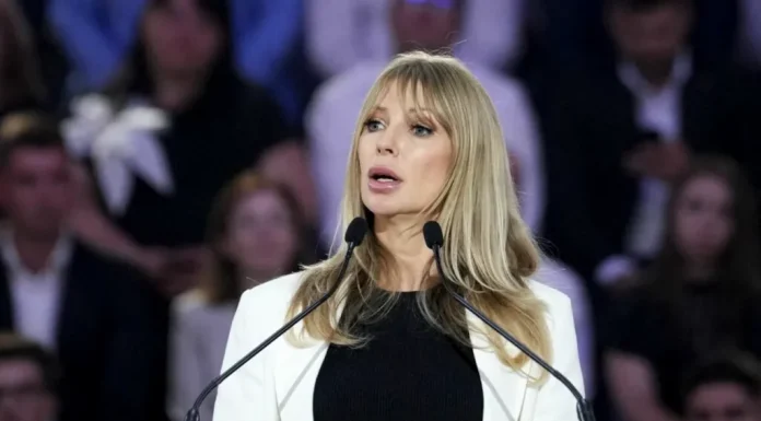 Victoria Stoiciu îi cere lui Nicușor Dan revocarea lui Adrian Veștea: Democrația românească trebuie salvată, și pe ultima sută de metri
