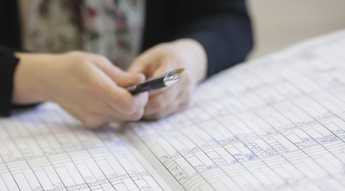 Nota 9 luată la o şcoală nu este comparabilă cu nota 9 luată la altă şcoală. Ministerul Educaţiei vrea să reducă aceste diferenţe prin noul cadru pentru Curriculumul Naţional